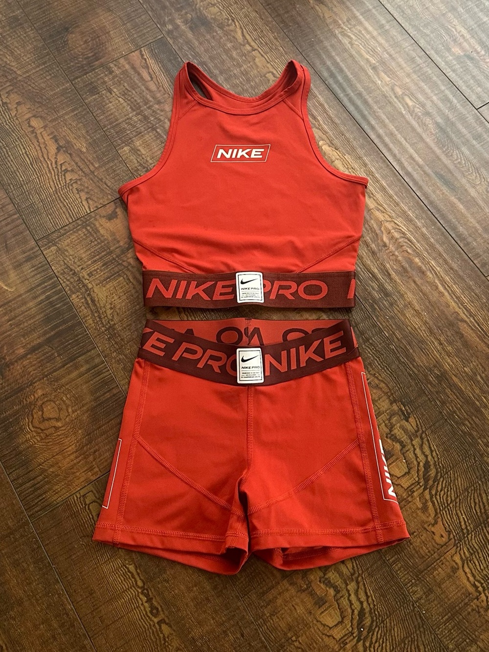Nike Pro RedCrop Tank & Shorts Set